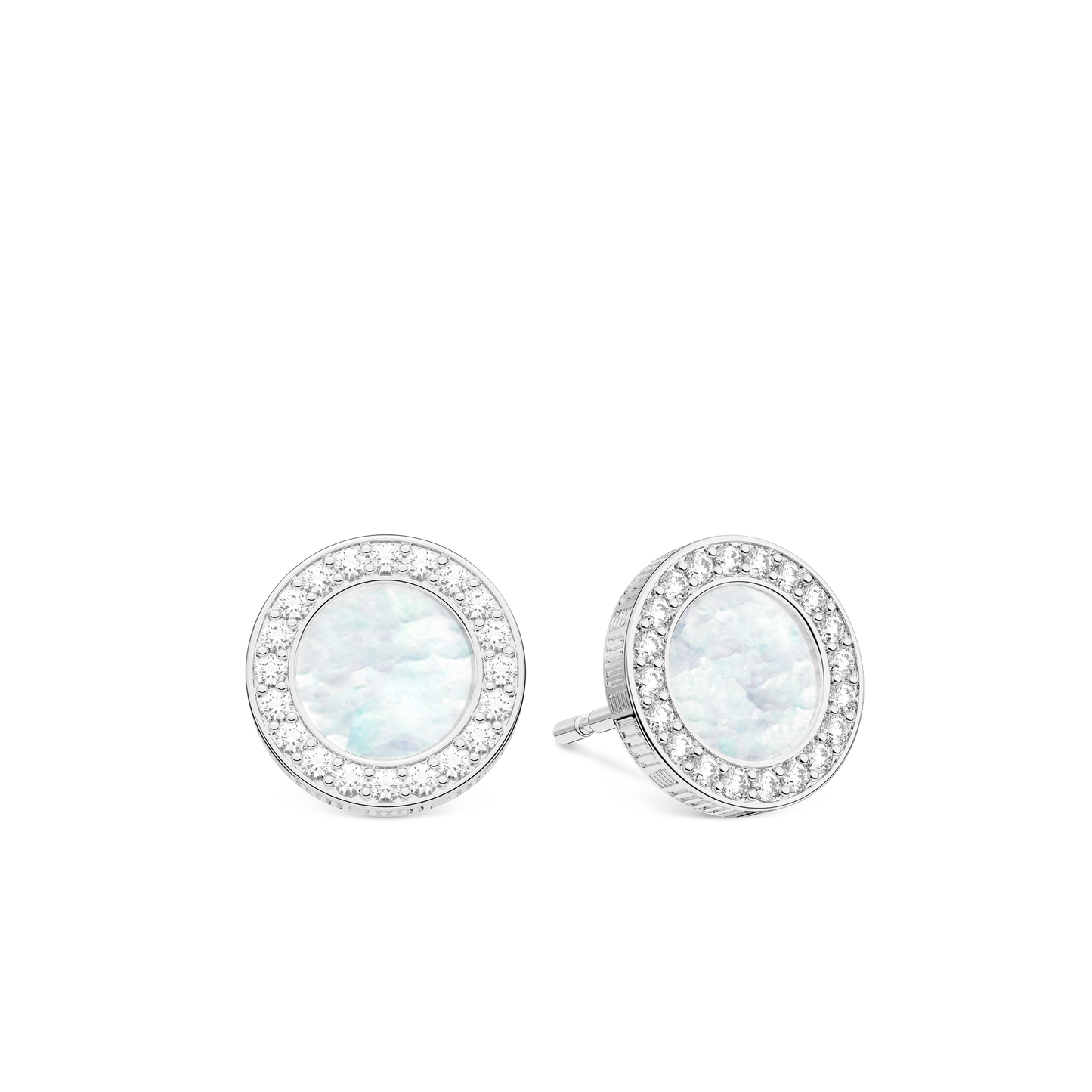 Pearl Skies Earrings Round